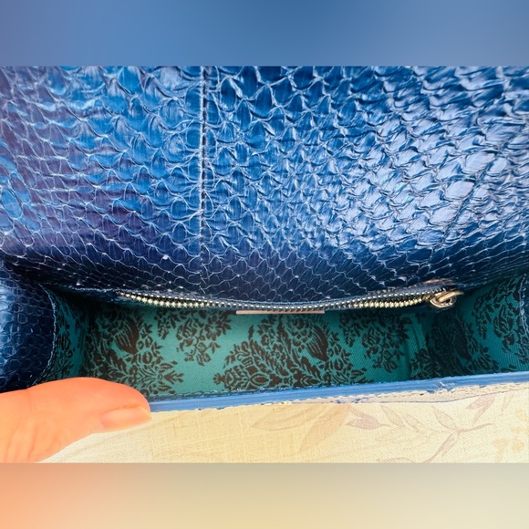 NWOT Thale Blanc Owl Audreyette cross body purse Mother’s Day Gift - Picture 5 of 11